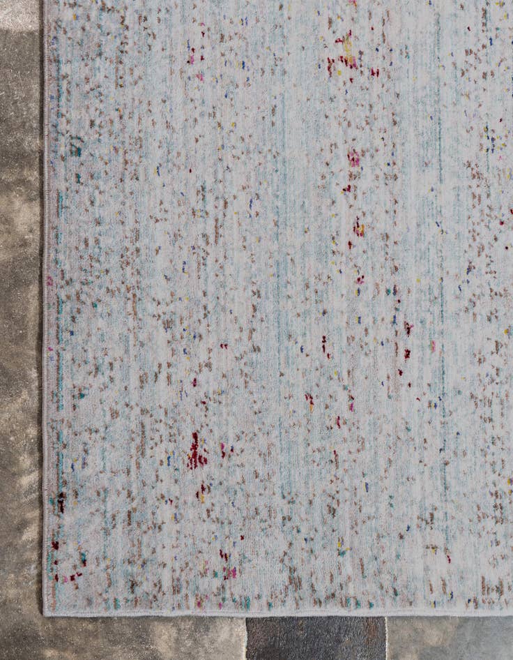 Detail image of 8' x 8' Alexis Square Rug