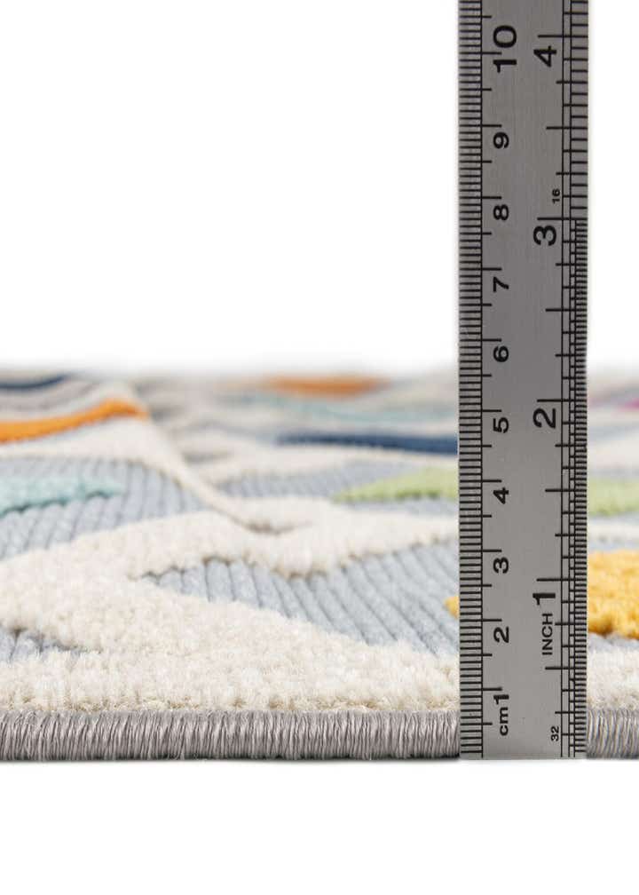 5' 3 x 5' 3 Easy-Clean Aruba Indoor / Outdoor Square Rug