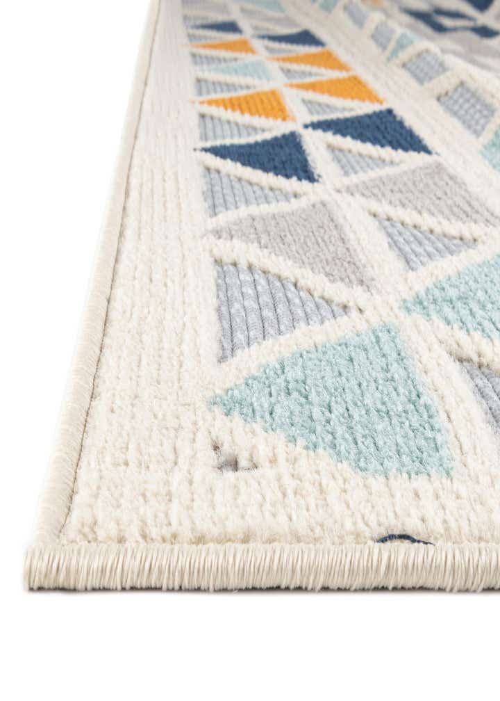 5' 3 x 5' 3 Easy-Clean Aruba Indoor / Outdoor Square Rug
