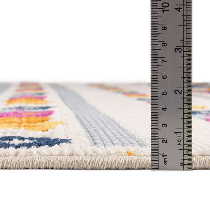 5' 3 x 5' 3 Easy-Clean Aruba Indoor / Outdoor Square Rug