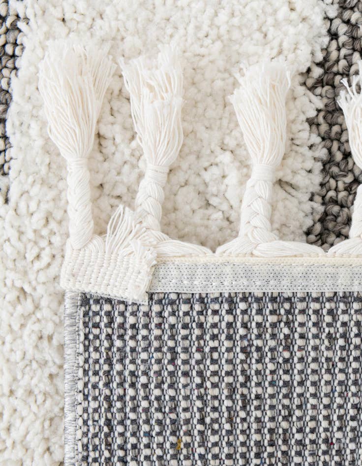 Detail image of 7' 10 x 7' 10 Boho Square Rug