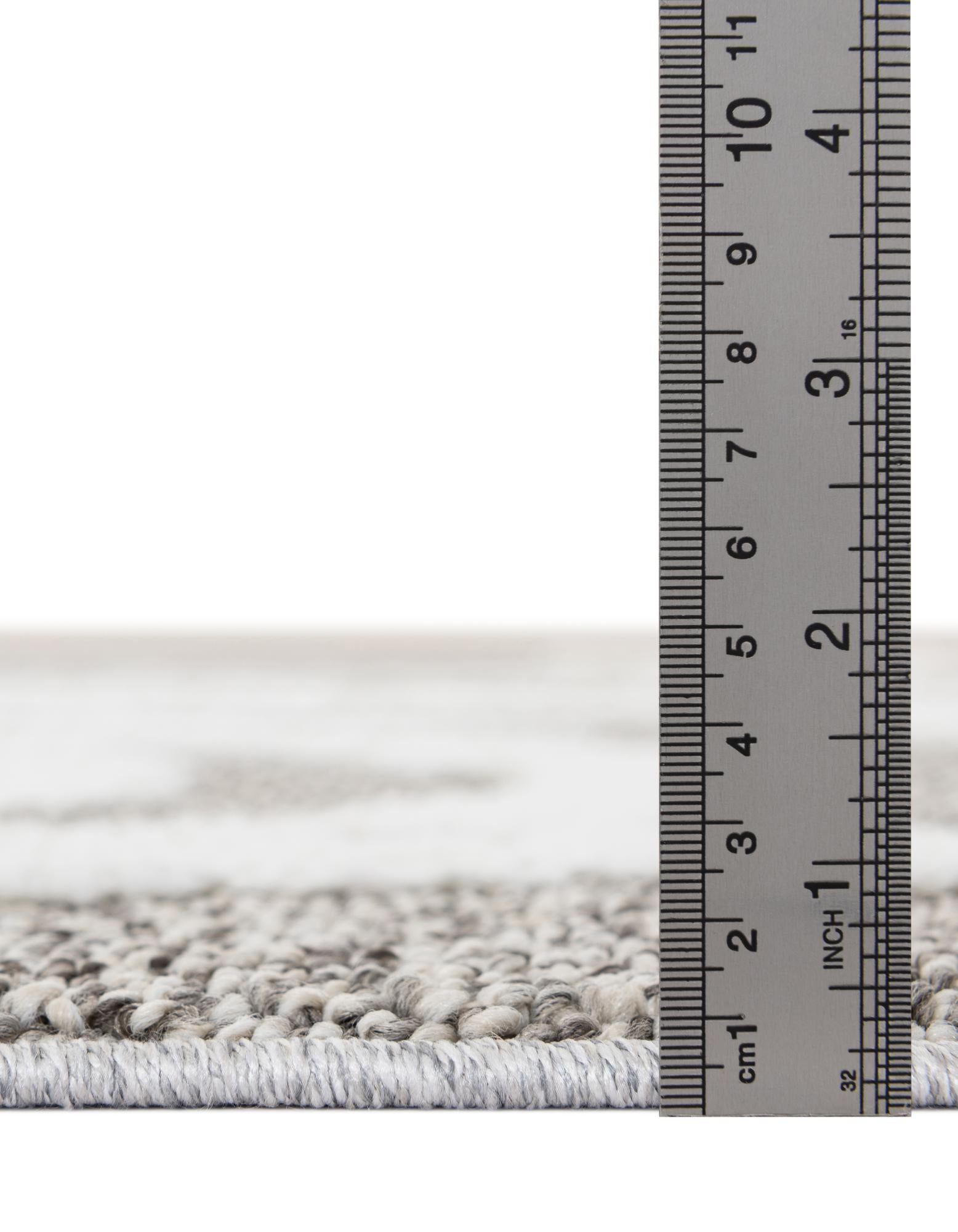 7' 10 x 7' 10 Boho Square Rug