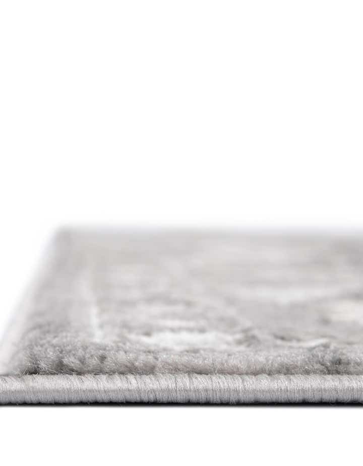 3' 3 x 3' 3 Boston Square Rug