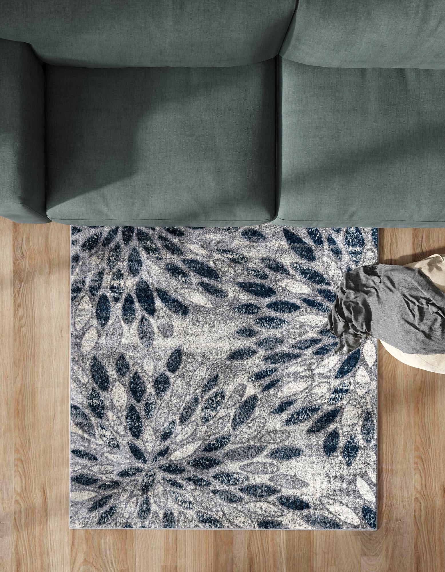 3' 3 x 3' 3 Charleston Square Rug