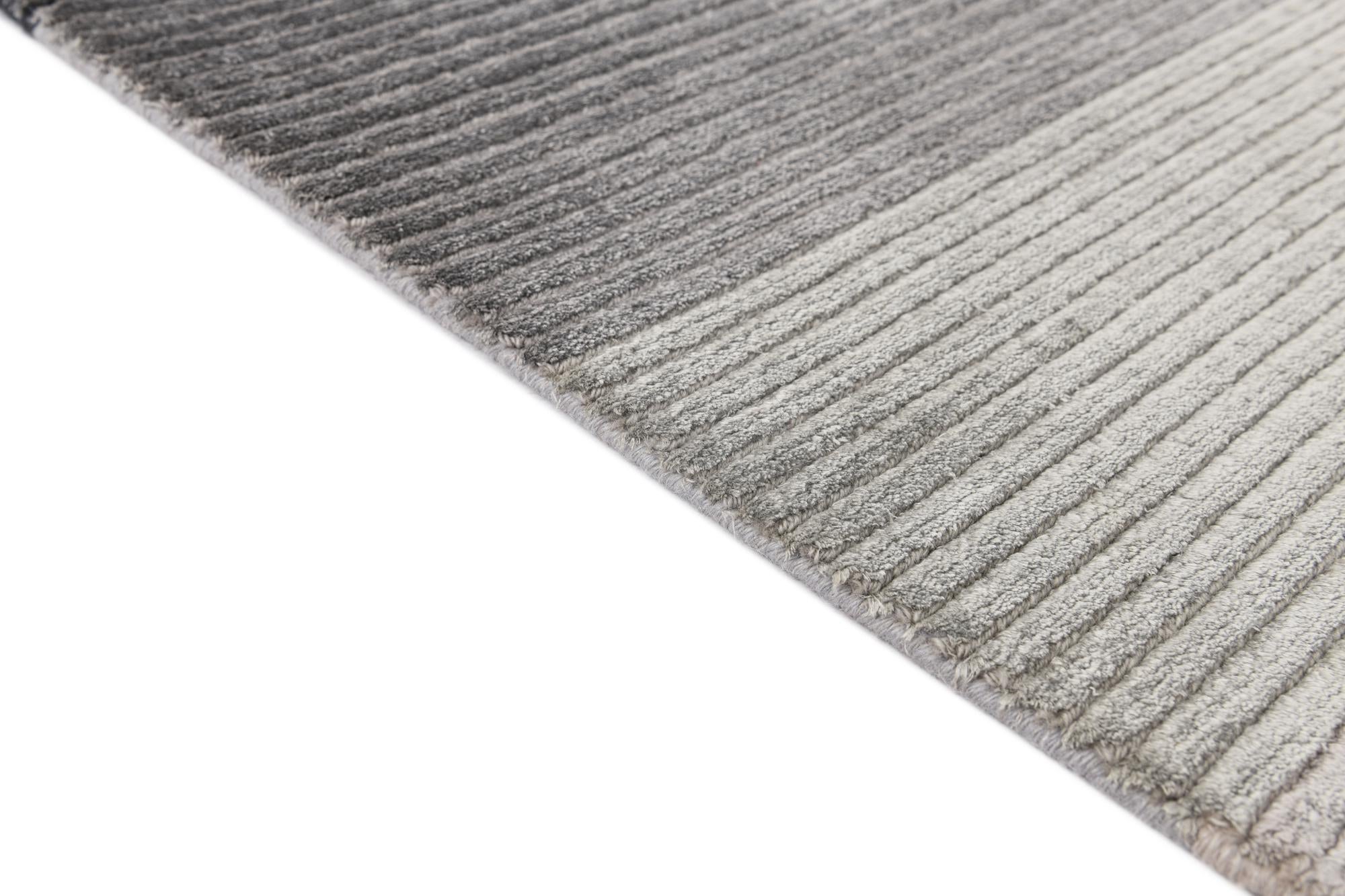 4' 11 x 5' 1 Hand Knotted Darya Wool Square Rug