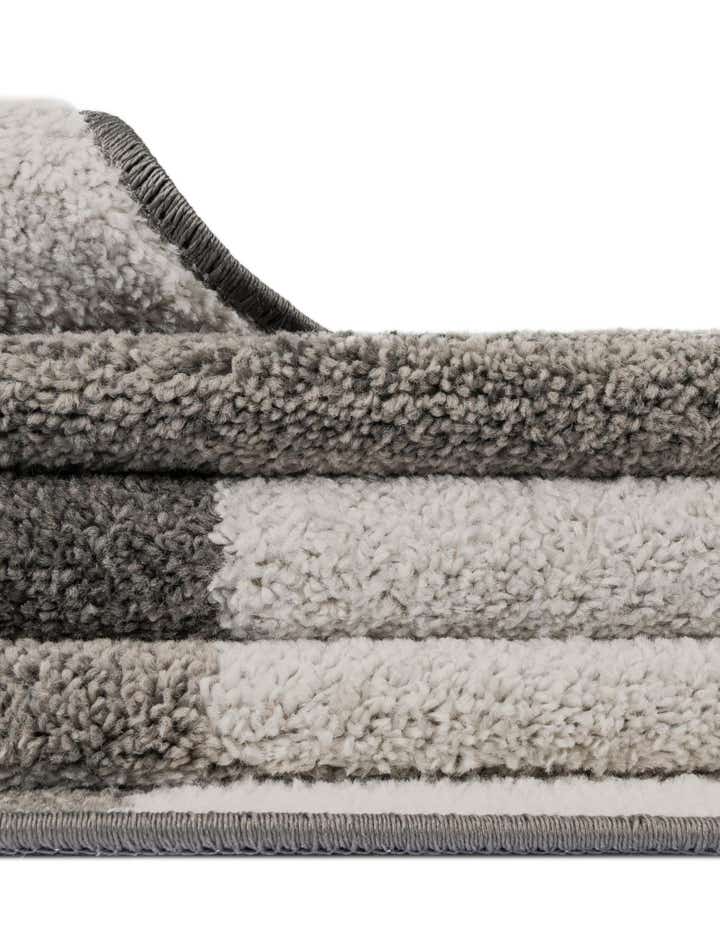 7' 10 x 7' 10 Equinox Square Rug
