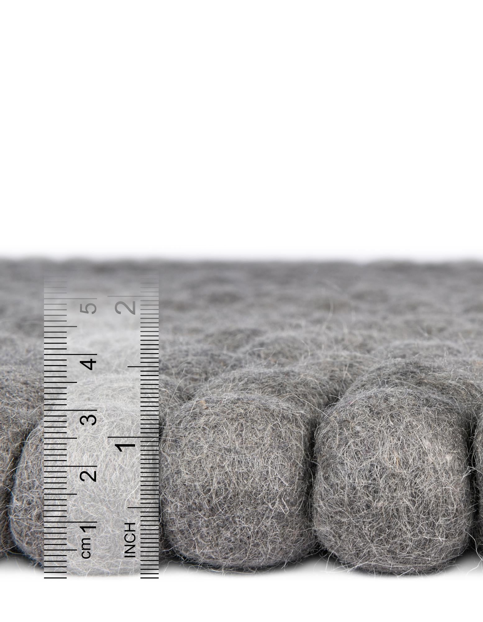 10' x 10' Felt Ball Wool Square Rug