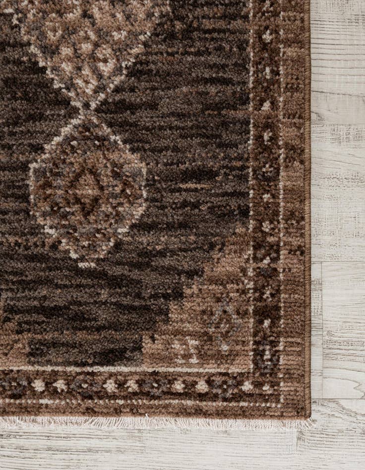 Detail image of 5' x 5' Grand Tradition Square Rug