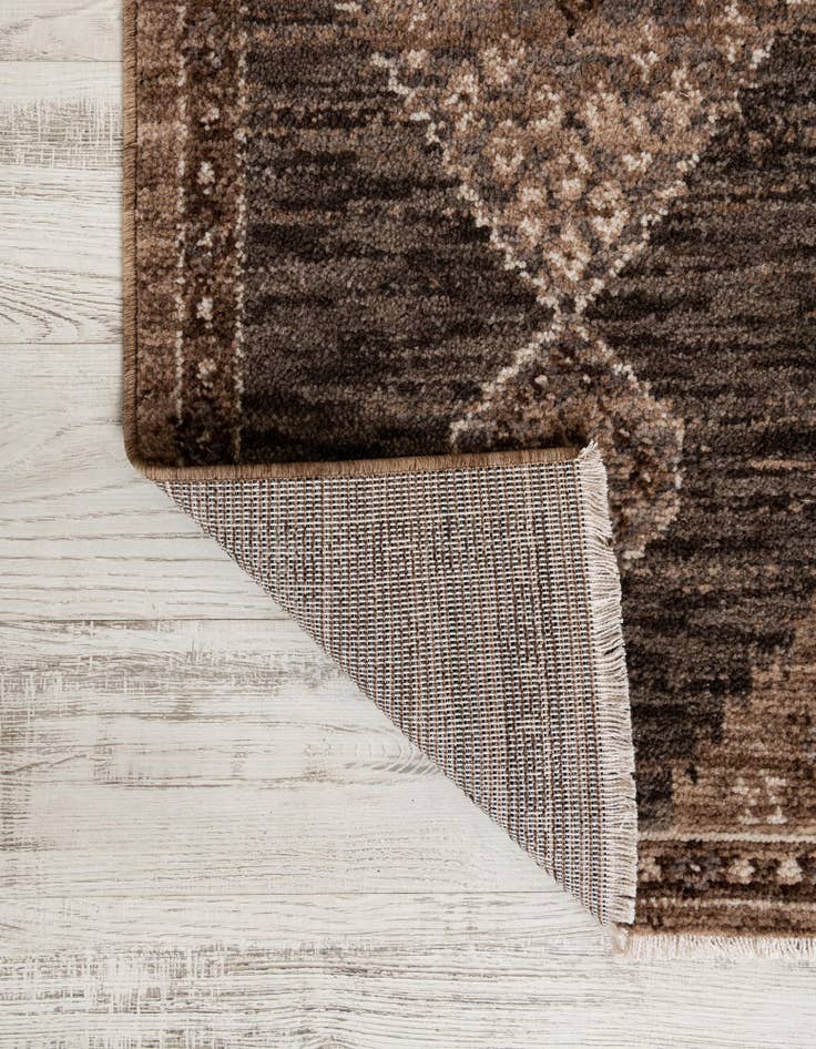 Detail image of 5' x 5' Grand Tradition Square Rug
