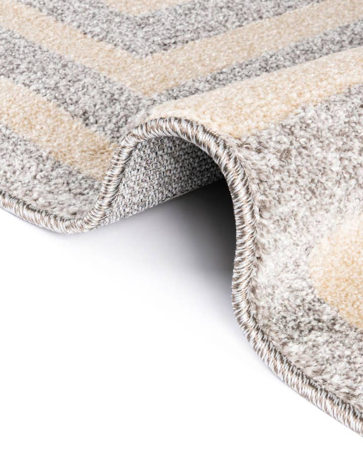 Detail image of 7' 10 x 7' 10 Greek Key Square Rug