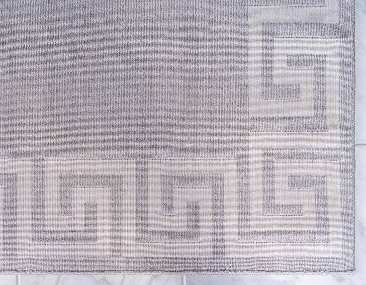 Detail image of 7' 10 x 7' 10 Hera Square Rug