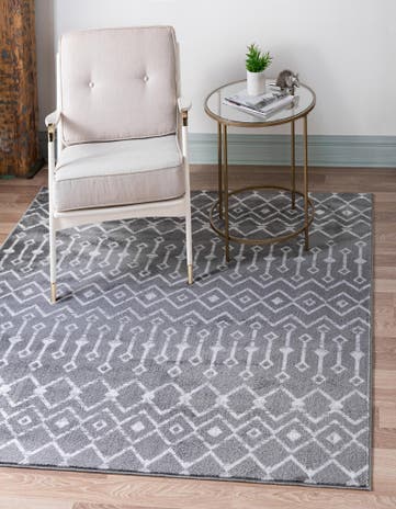 Gray Kasbah Trellis Square Rug