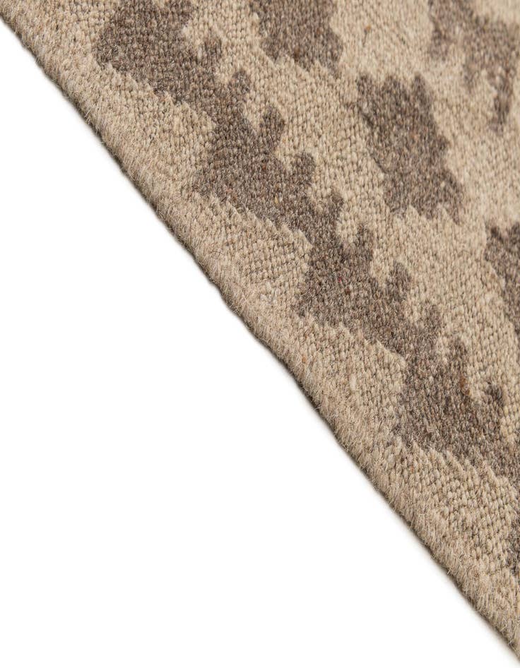 Detail image of 9' 10 x 10' 3  Hand Woven Kilim Maymana Wool Square Rug