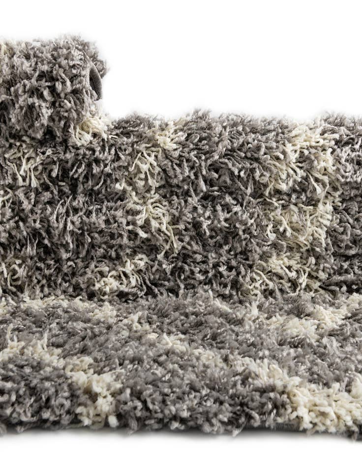 Detail image of 10' x 10' Lattice Shag Square Rug