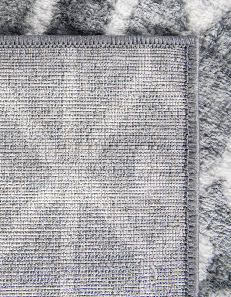 Detail image of 7' x 7' Lattice Trellis Square Rug