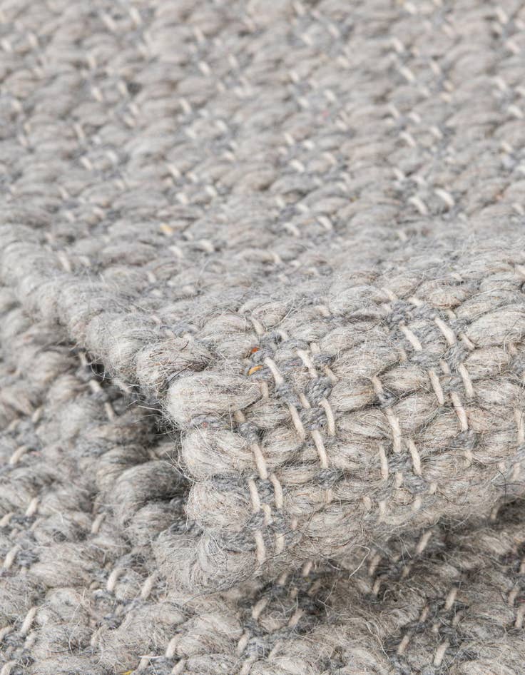 Detail image of 7' 10 x 7' 10 Hand Woven Lattice Wool Square Rug