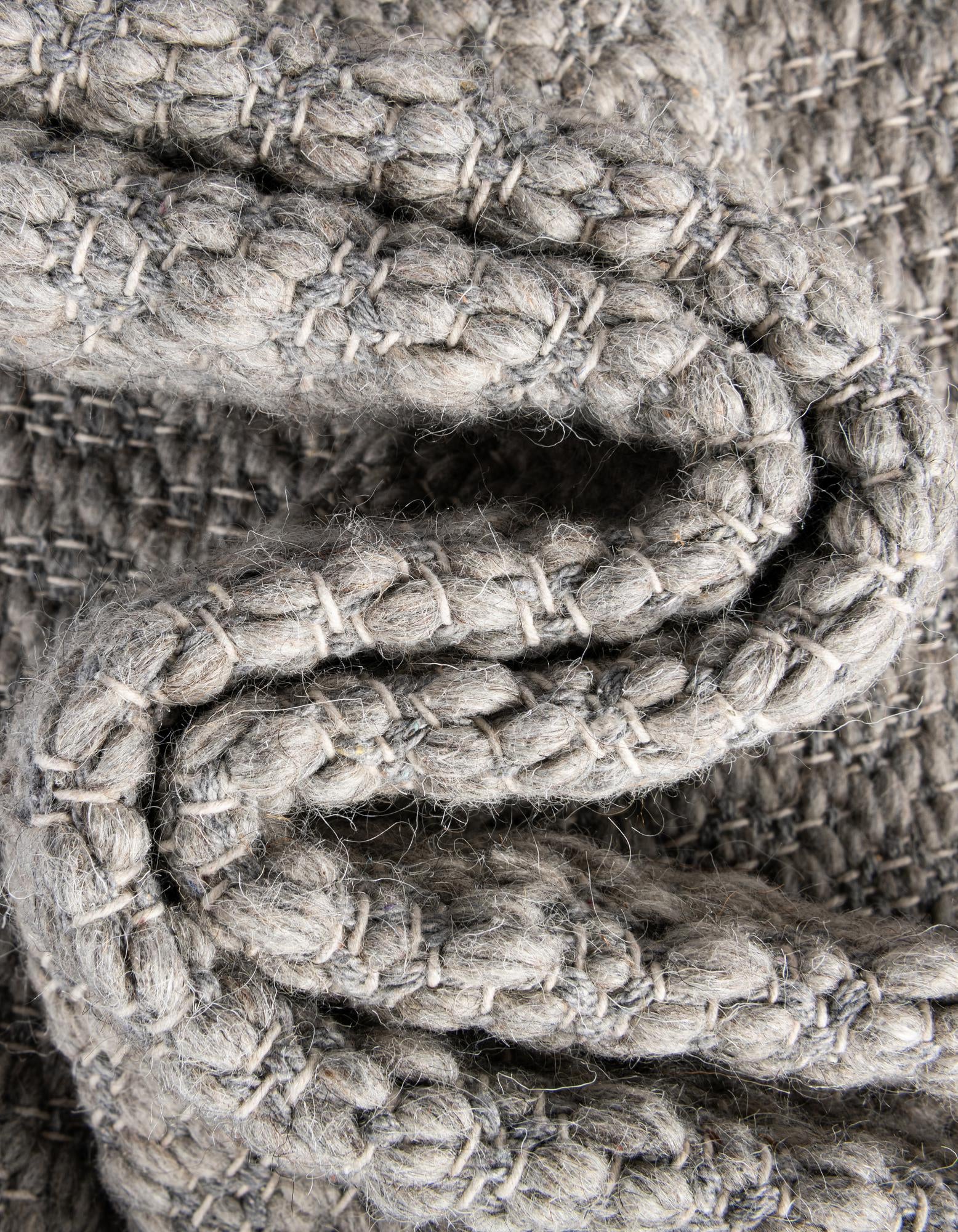 7' 10 x 7' 10 Hand Woven Lattice Wool Square Rug
