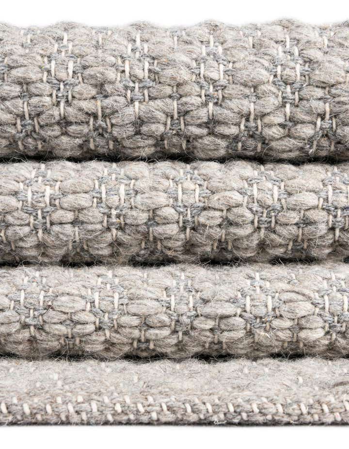 7' 10 x 7' 10 Hand Woven Lattice Wool Square Rug