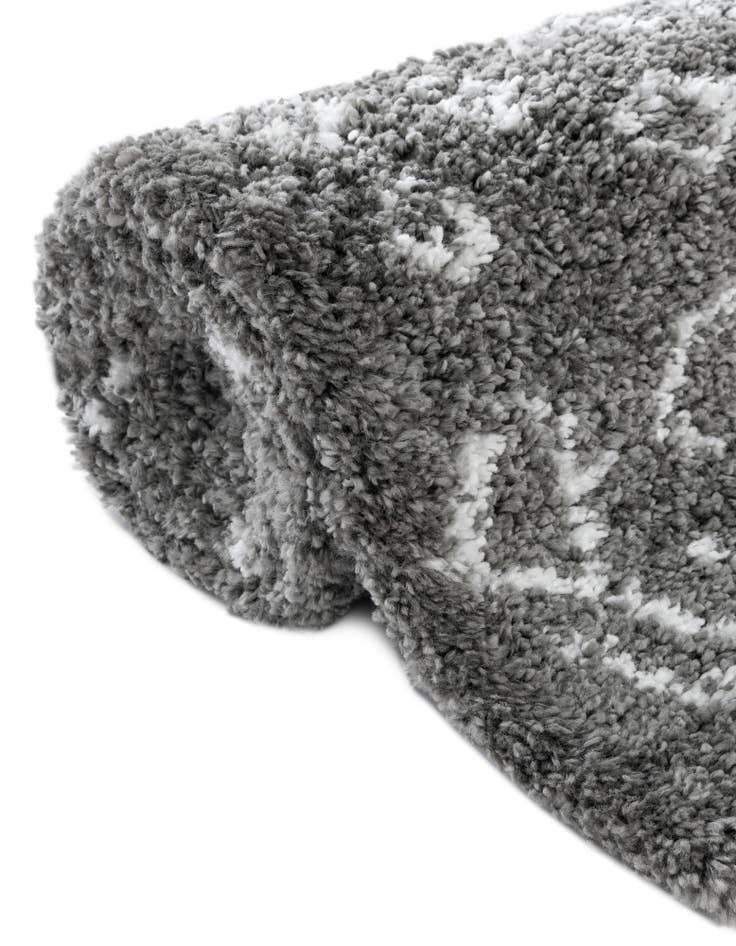 Detail image of 8' x 8' Marrakesh Shag Square Rug