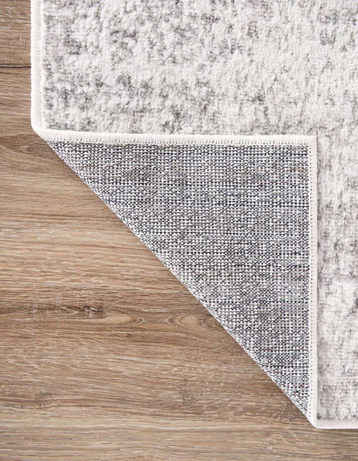 Detail image of 5' 3 x 5' 3 Monaco Square Rug