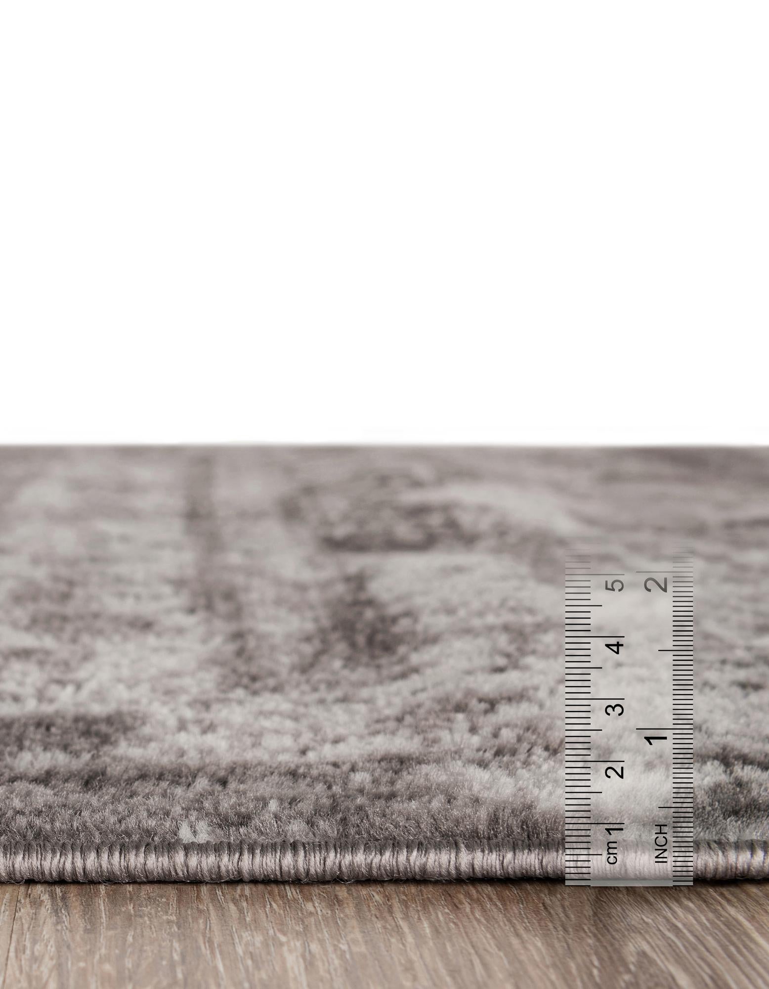 5' 3 x 5' 3 Monte Carlo Square Rug