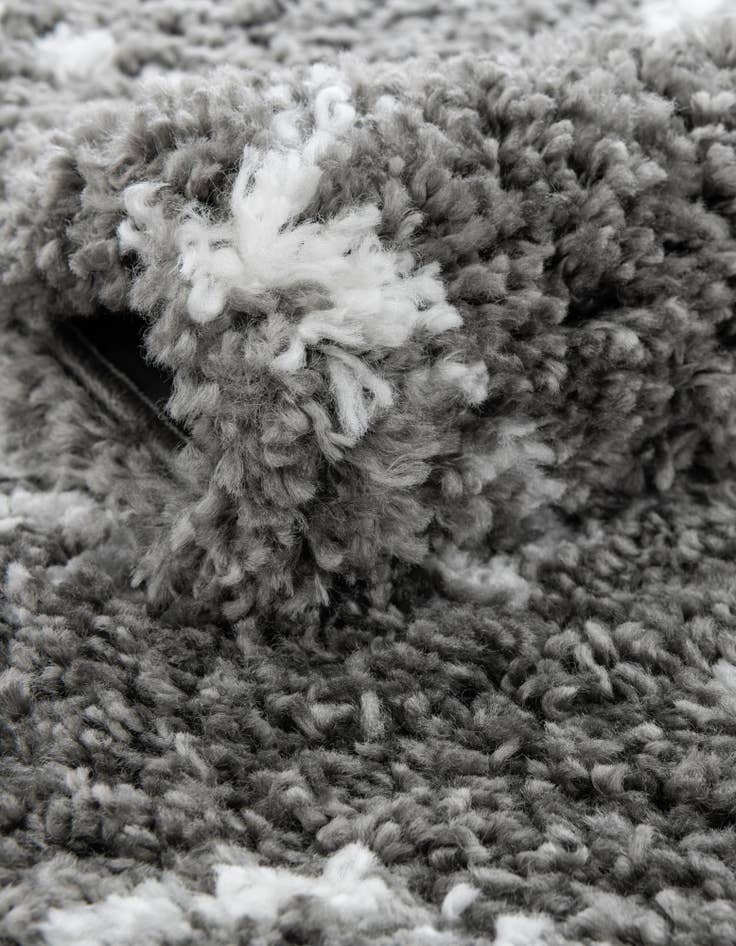 Detail image of 8' x 8' Moroccan Shag Square Rug