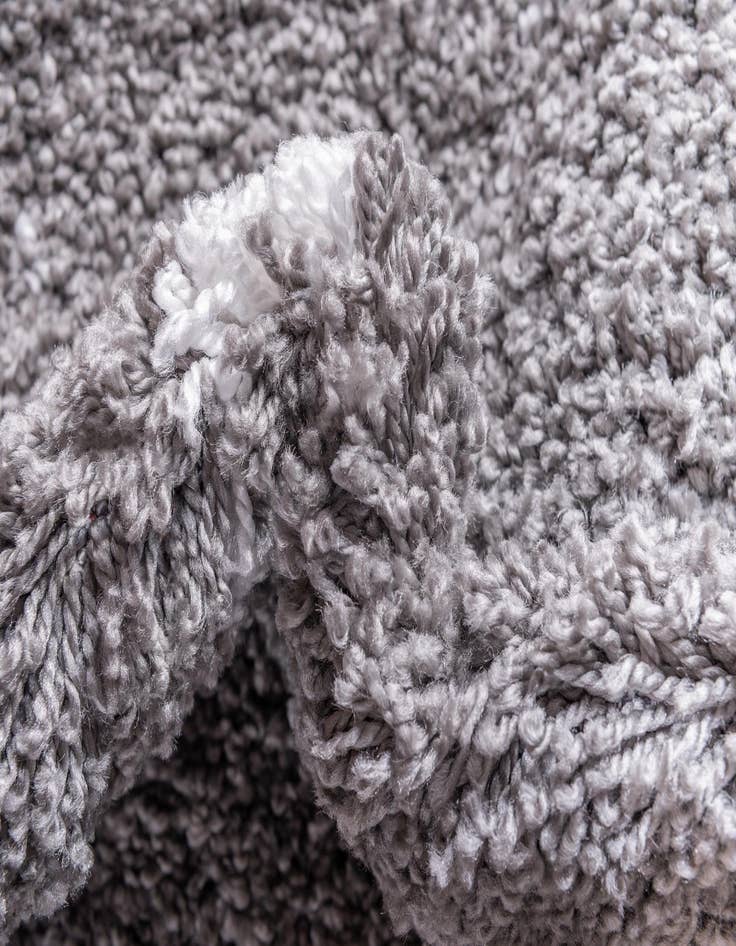 Detail image of 7' 10 x 7' 10 Moroccan Shag Square Rug