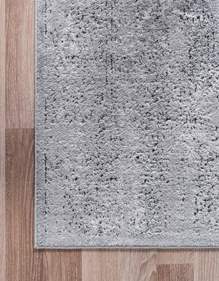 Detail image of 12' x 12' Oregon Square Rug