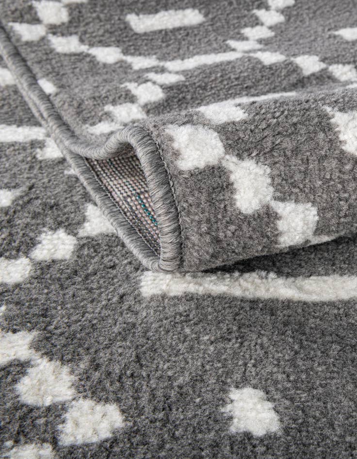 Detail image of 10' x 10' Oslo Square Rug