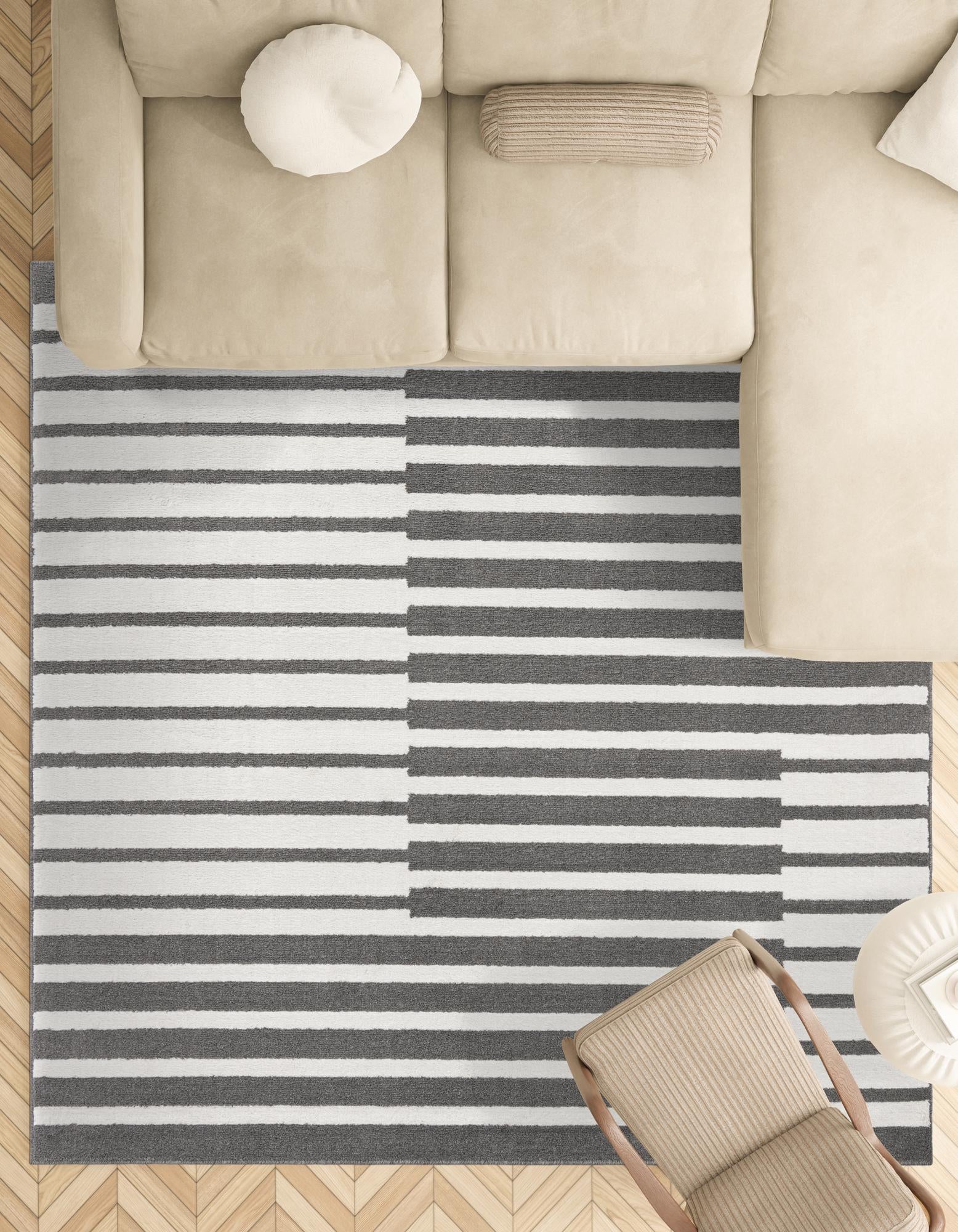 7' 10 x 7' 10 Oslo Square Rug