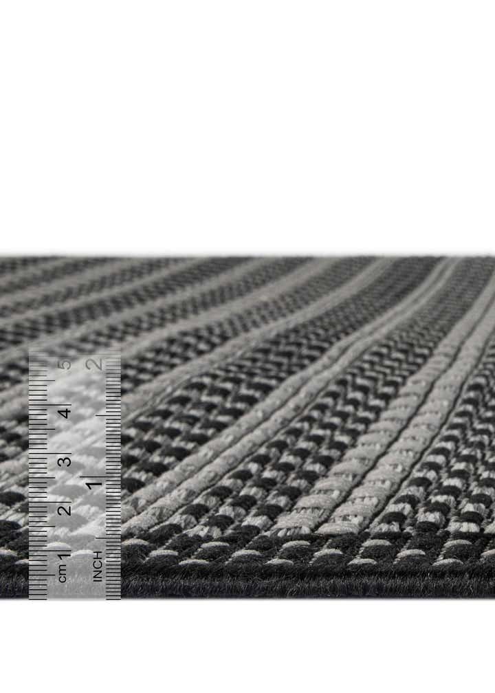 6' x 6' Easy-Clean Border Indoor / Outdoor Square Rug