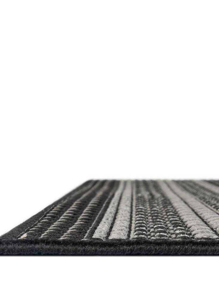 Detail image of 6' x 6' Easy-Clean Border Indoor / Outdoor Square Rug