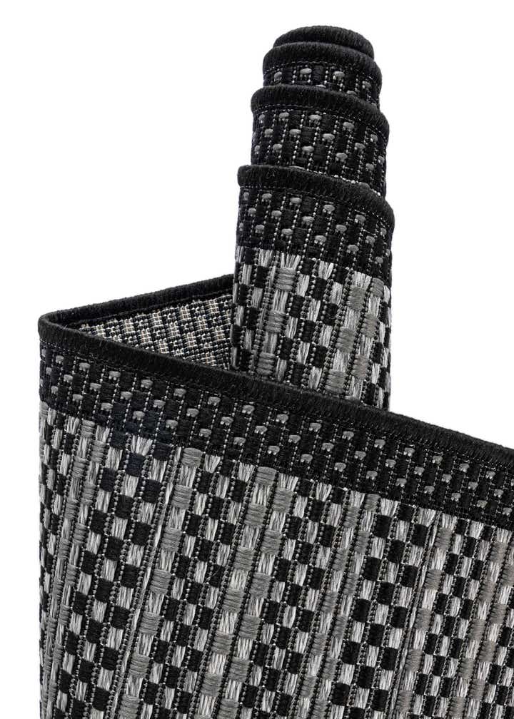 6' x 6' Easy-Clean Border Indoor / Outdoor Square Rug