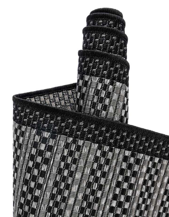6' x 6' Easy-Clean Border Indoor / Outdoor Square Rug