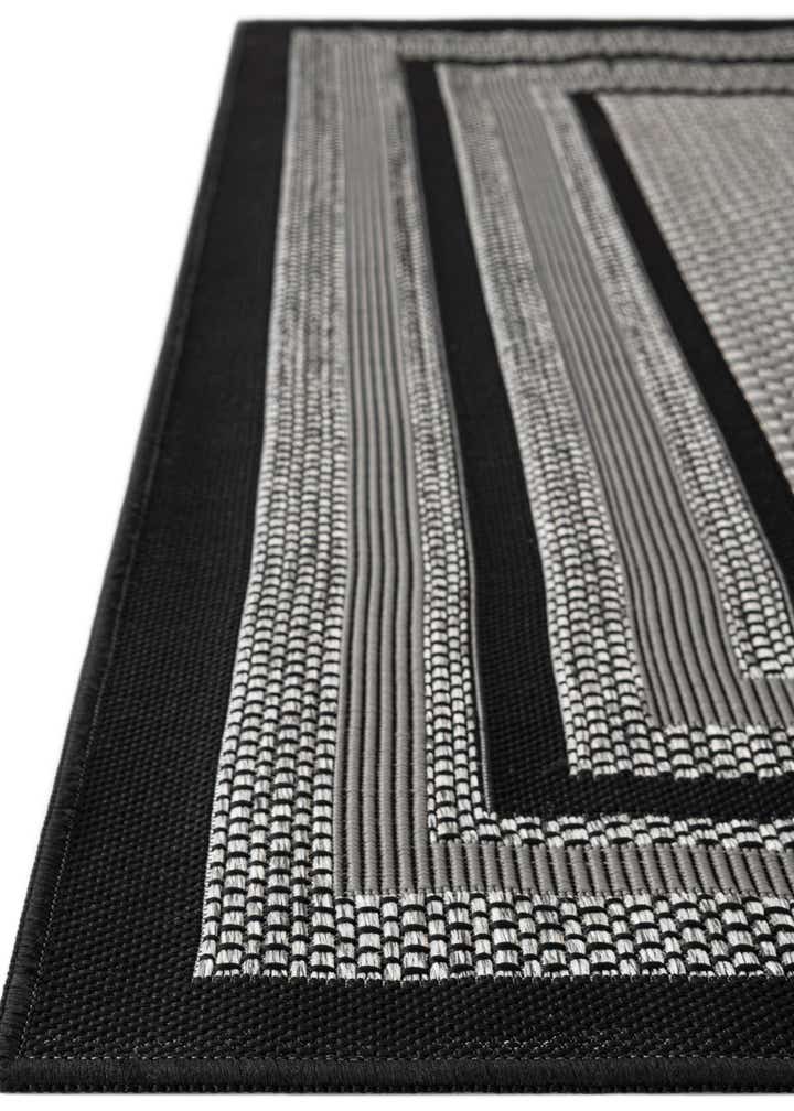 6' x 6' Easy-Clean Border Indoor / Outdoor Square Rug