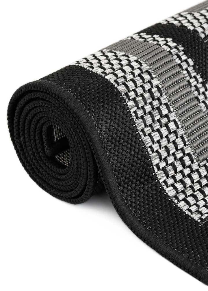 6' x 6' Easy-Clean Border Indoor / Outdoor Square Rug