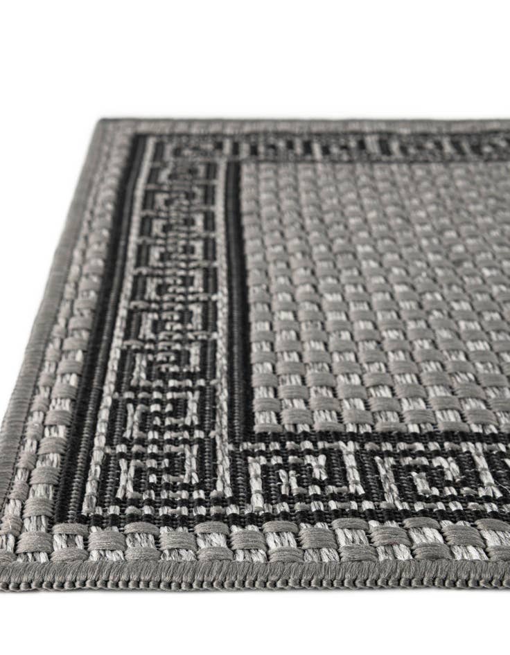 Detail image of 6' x 6' Easy-Clean Border Indoor / Outdoor Square Rug