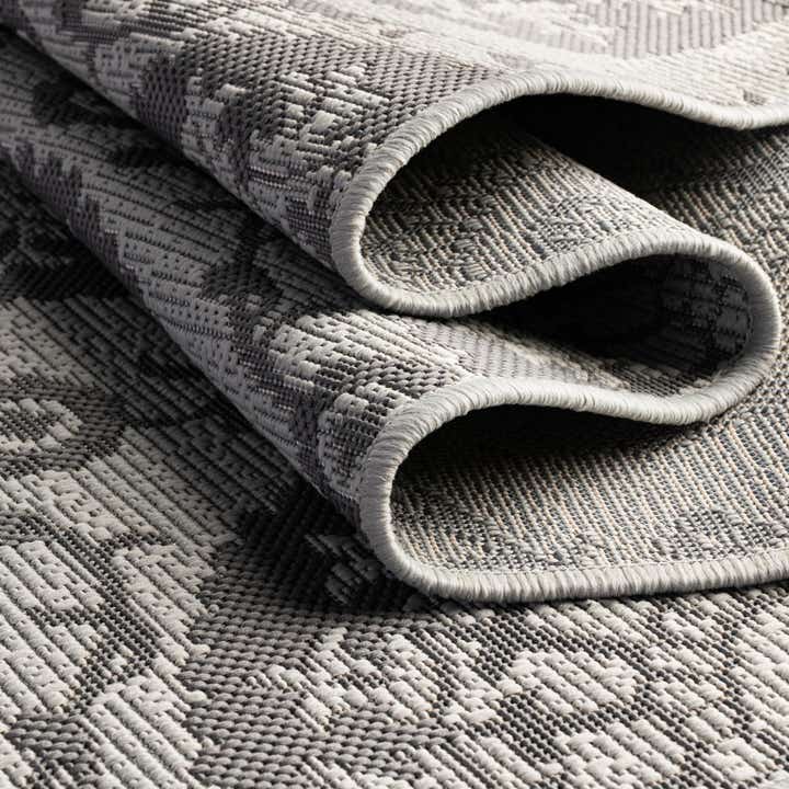 6' x 6' Easy-Clean Botanical Indoor / Outdoor Square Rug