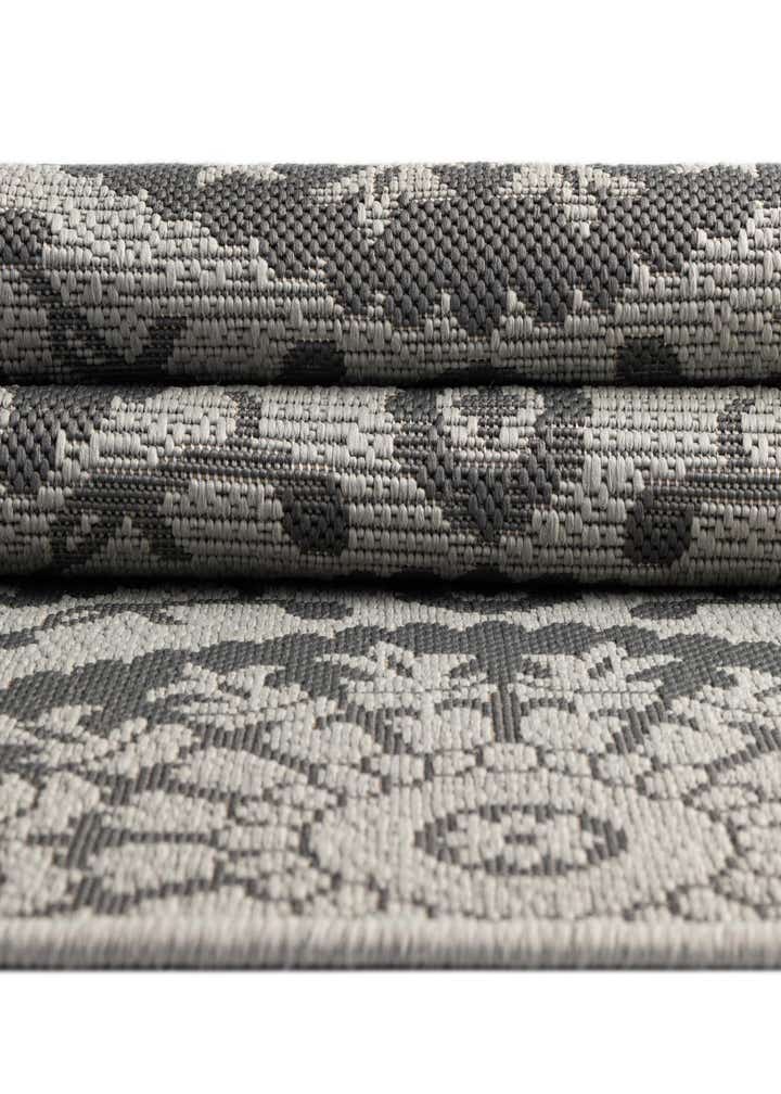 6' x 6' Easy-Clean Botanical Indoor / Outdoor Square Rug