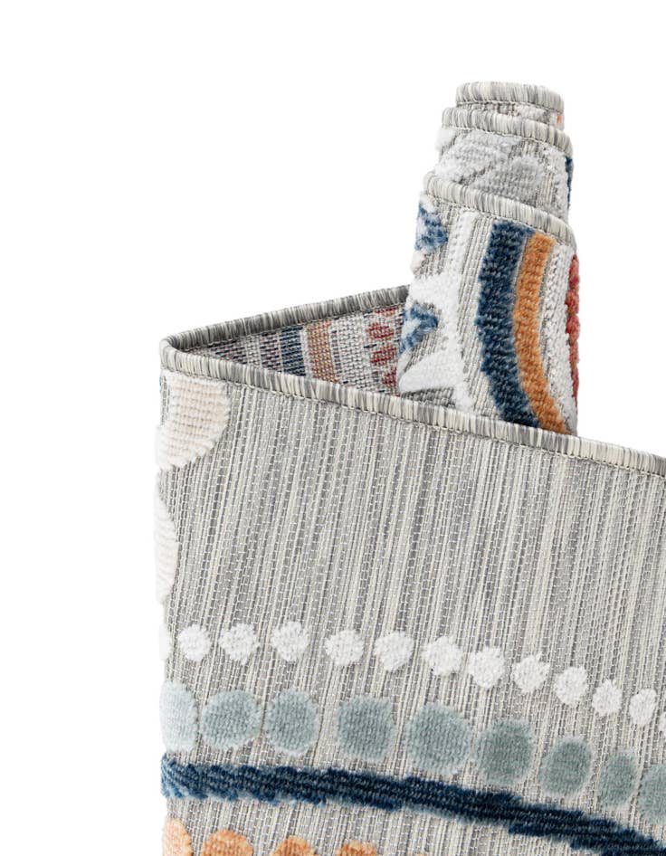 Detail image of 8' 2 x 8' 2 Easy-Clean Botanical Indoor / Outdoor Square Rug