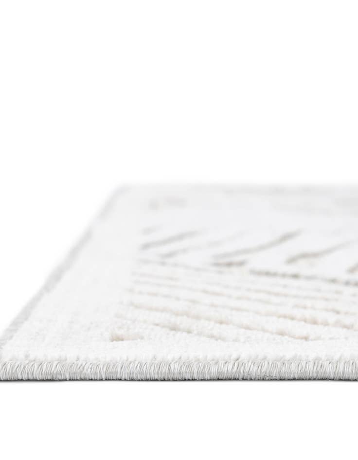 Detail image of 8' 2 x 8' 2 Easy-Clean Botanical Indoor / Outdoor Square Rug