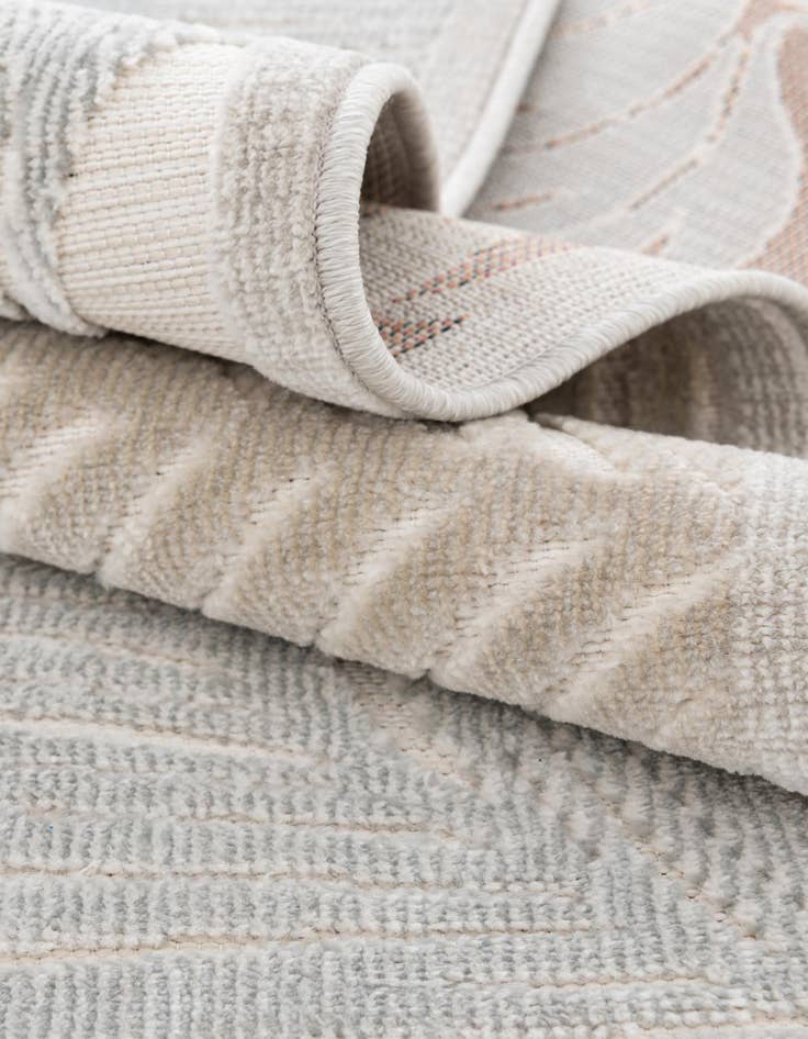 Detail image of 8' 2 x 8' 2 Easy-Clean Botanical Indoor / Outdoor Square Rug