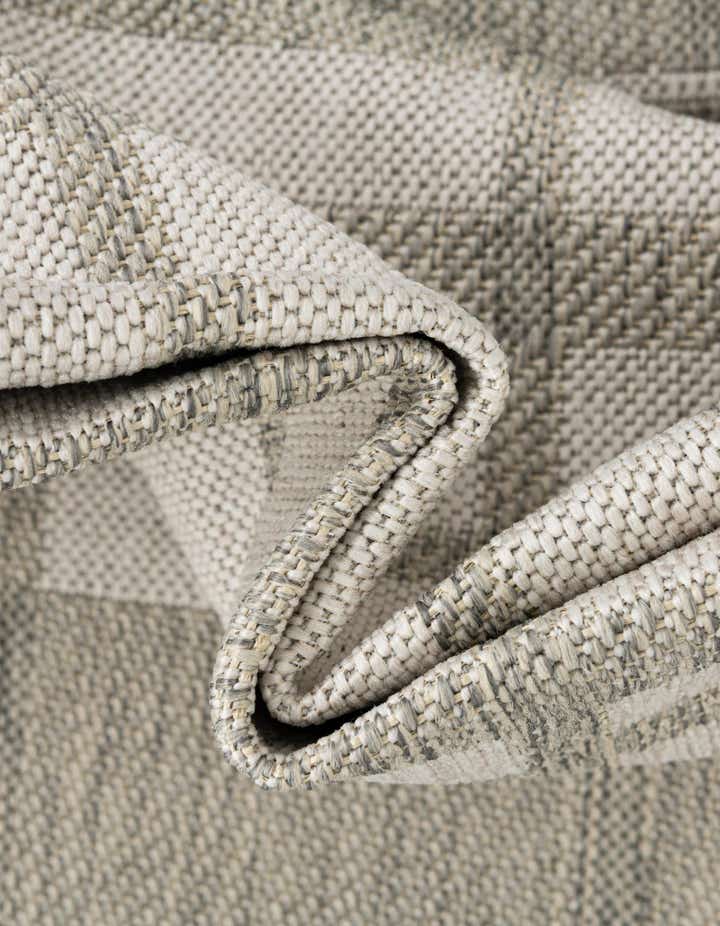 10' x 10' Easy-Clean Checkered Indoor / Outdoor Square Rug