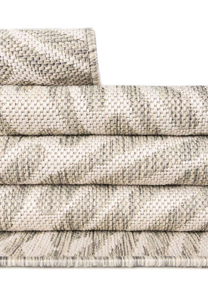 10' x 10' Easy-Clean Modern Indoor / Outdoor Square Rug