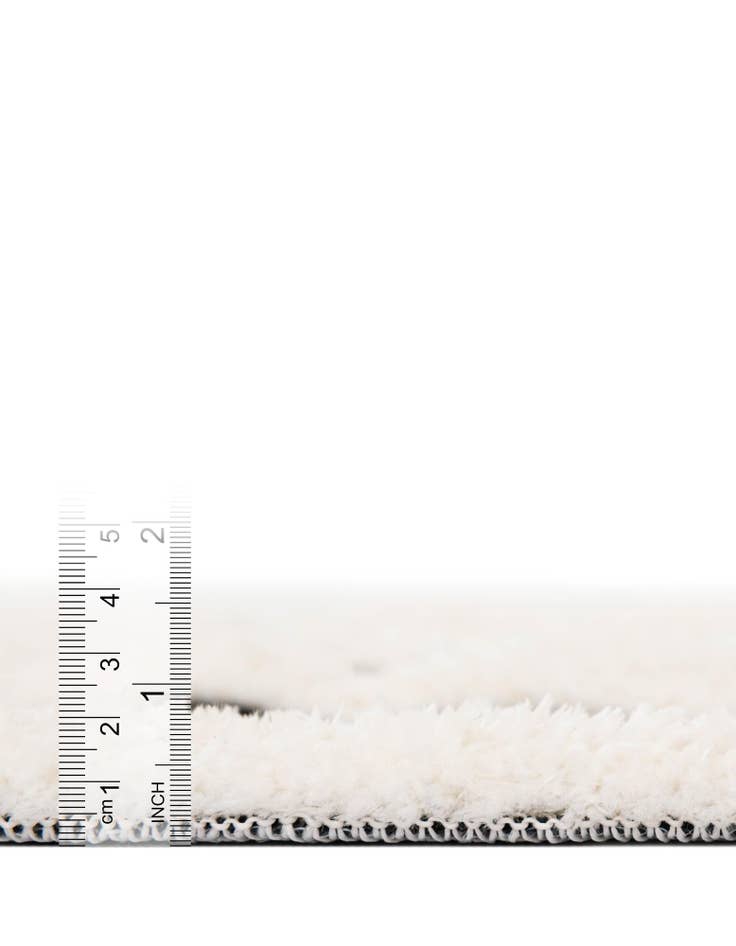 Detail image of 7' 10 x 7' 10 Prismatic Square Rug