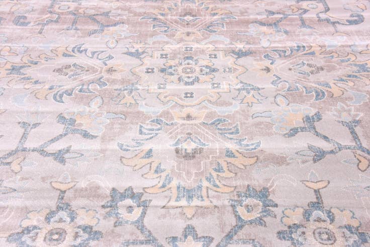 Detail image of 8' x 8' Restoration Square Rug