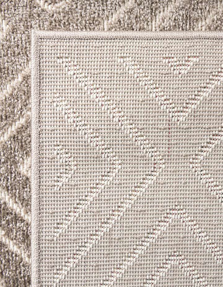 7' 10 x 7' 10 Easy-Clean Sabrina Soto Indoor / Outdoor Square Rug