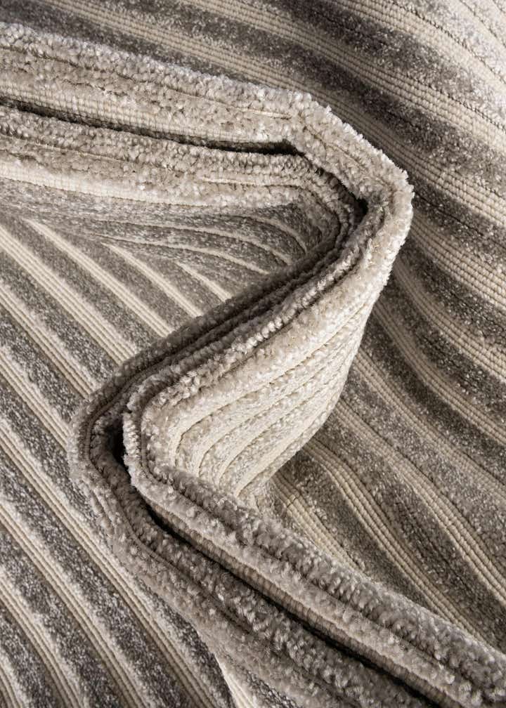 7' 10 x 7' 10 Easy-Clean Sabrina Soto Indoor / Outdoor Square Rug