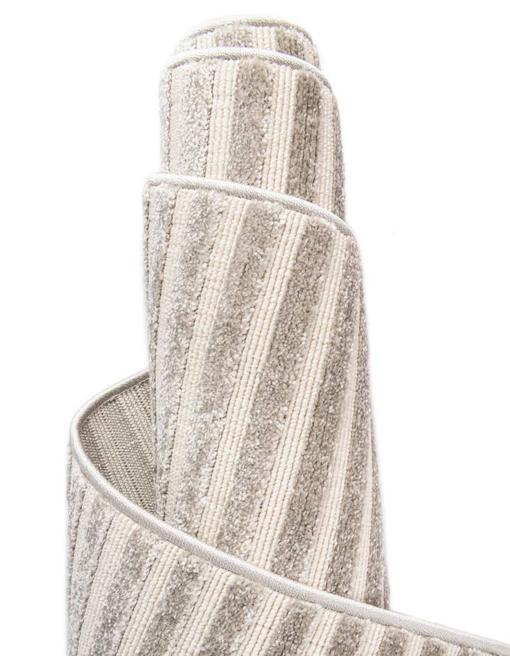 Detail image of 7' 10 x 7' 10 Easy-Clean Sabrina Soto Indoor / Outdoor Square Rug