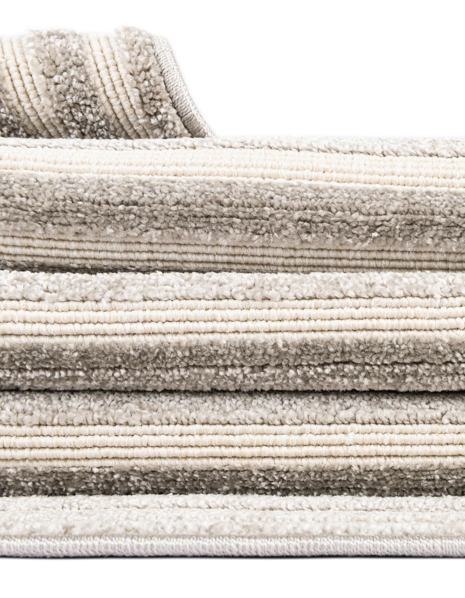 7' 10 x 7' 10 Easy-Clean Sabrina Soto Indoor / Outdoor Square Rug